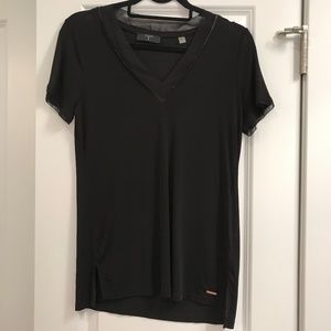 T. Tahari Black V-neck Blouse